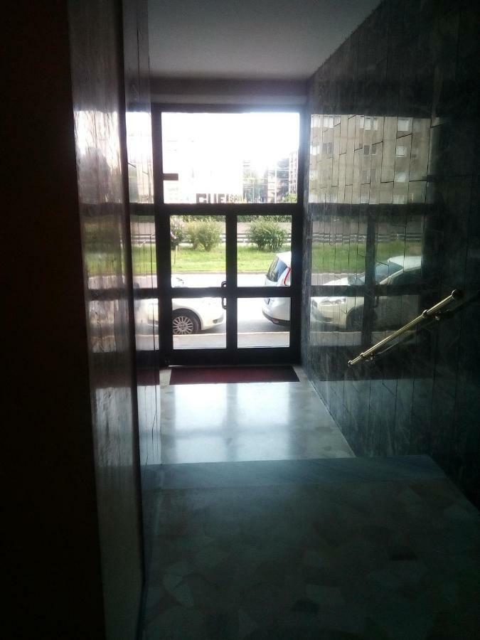 Appartamento Palmanova Vicino Alla Metropolitana Milan Bagian luar foto