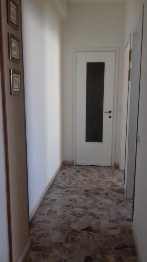 Appartamento Palmanova Vicino Alla Metropolitana Milan Bagian luar foto